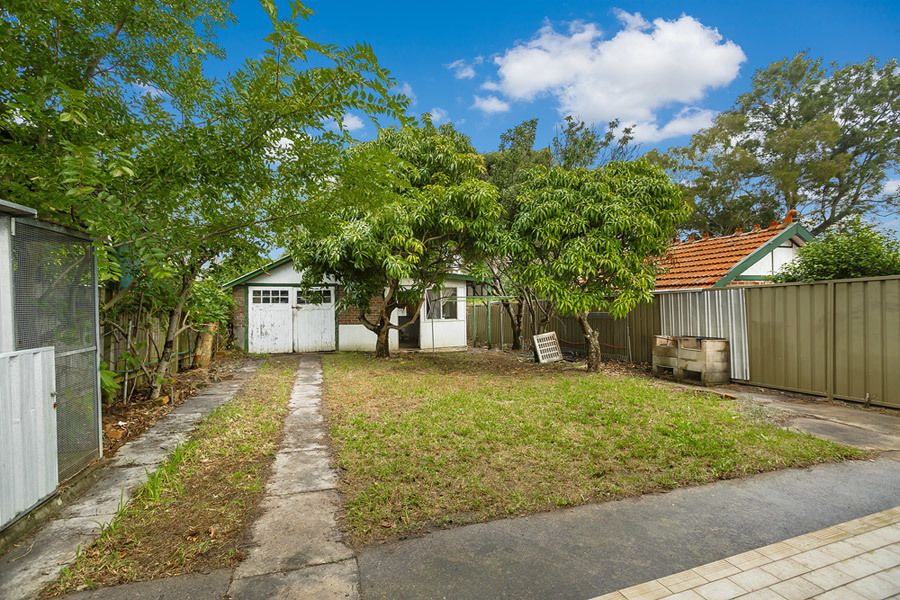 12 Gracemere Street, North Strathfield NSW 2137, Image 2