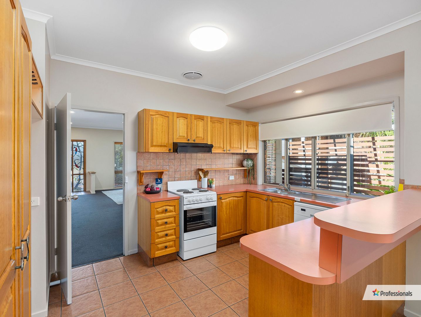 7 Osmond Street, Mcdowall QLD 4053, Image 2