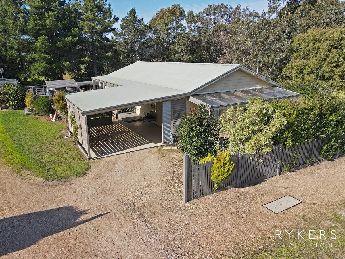 19 Broadlands Road, Metung VIC 3904, Image 2