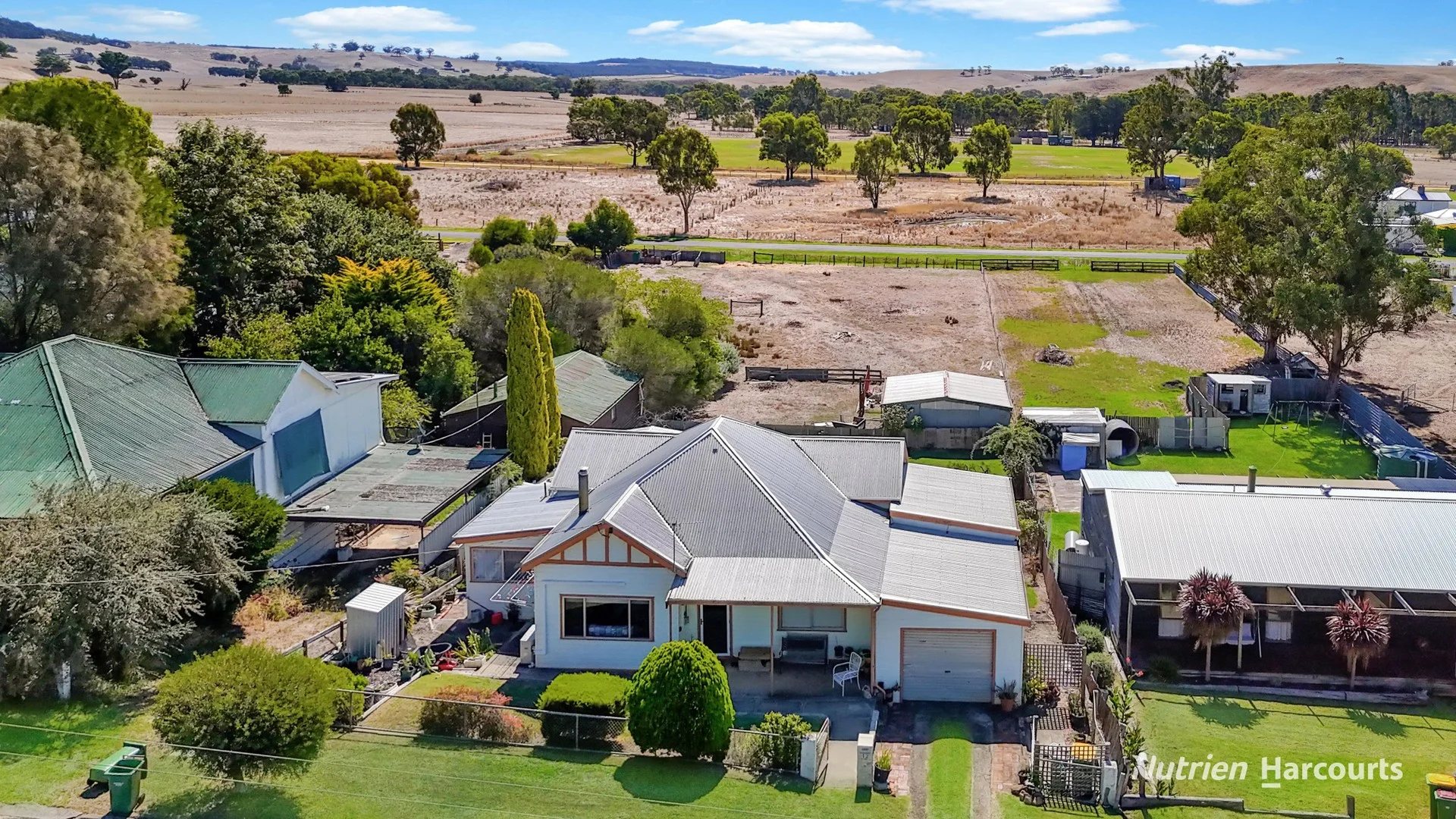 42 Murray Street, Casterton VIC 3311