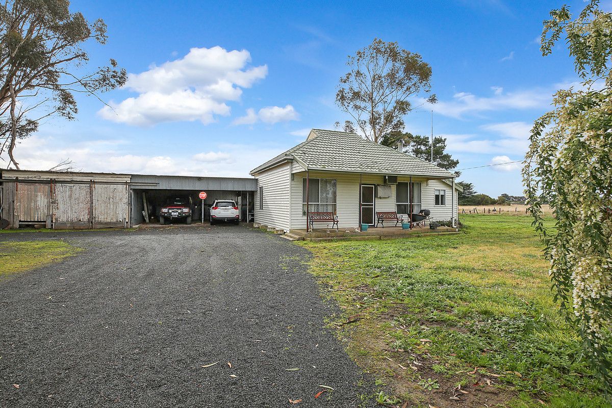 6586 Hamilton Highway, Cressy VIC 3322, Image 0