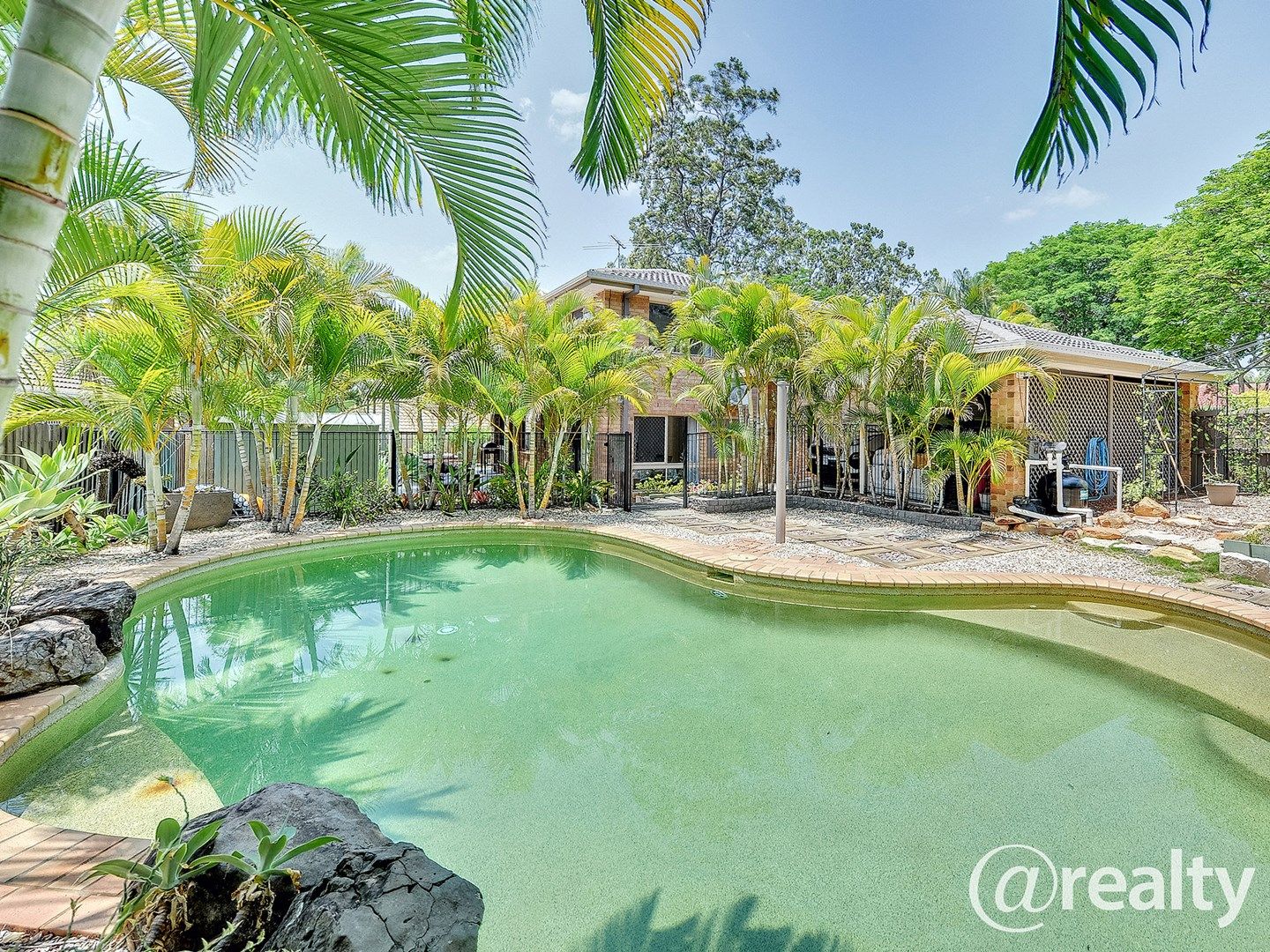 2 Beaufront Place, Forest Lake QLD 4078, Image 0