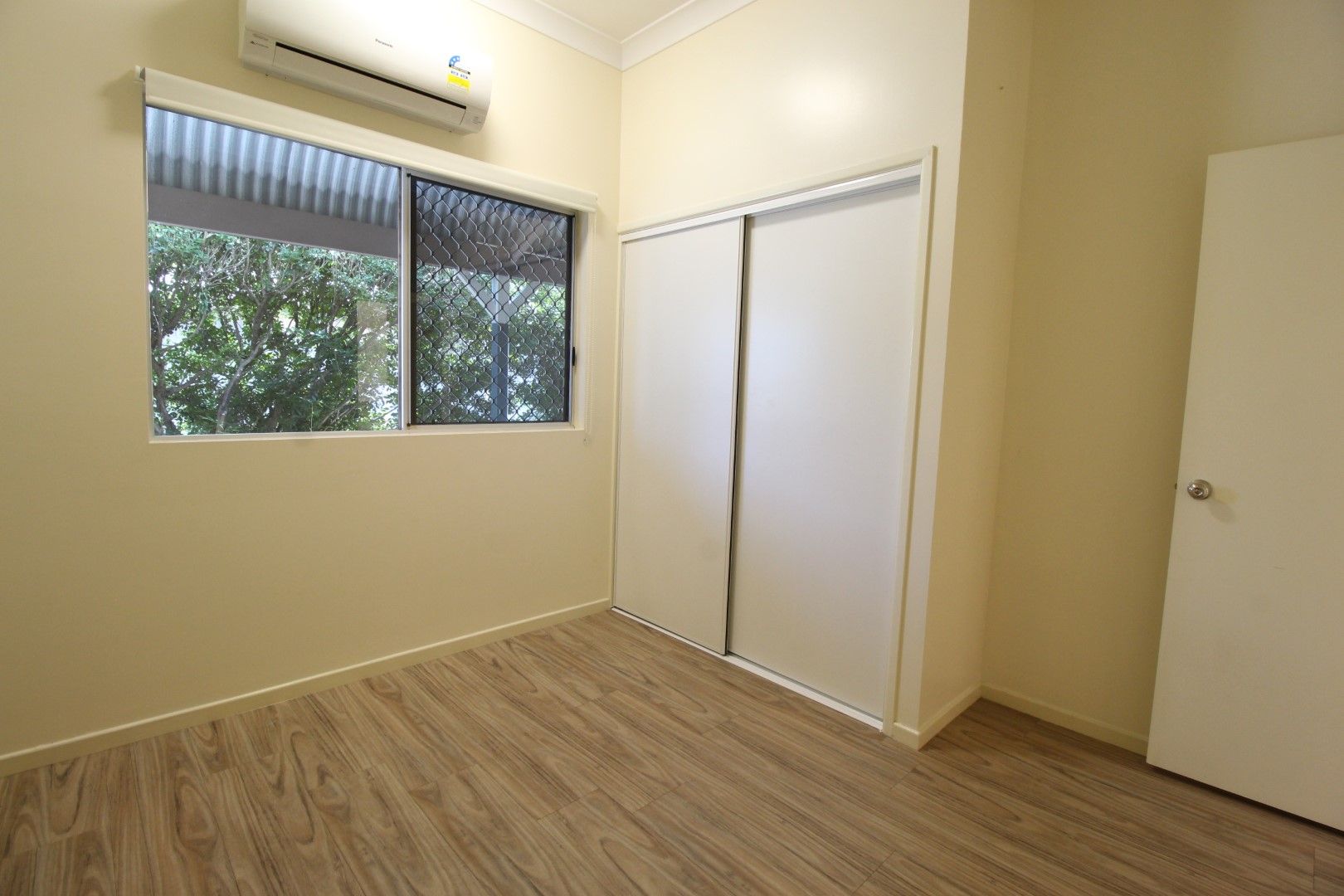 5/37 Hackett Terrace, Richmond Hill QLD 4820, Image 2