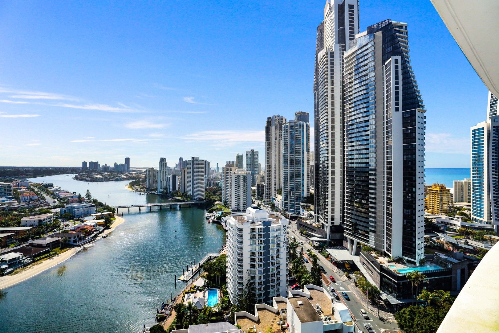 1 bedrooms Apartment / Unit / Flat in 2305/4 Wahroonga Place SURFERS PARADISE QLD, 4217