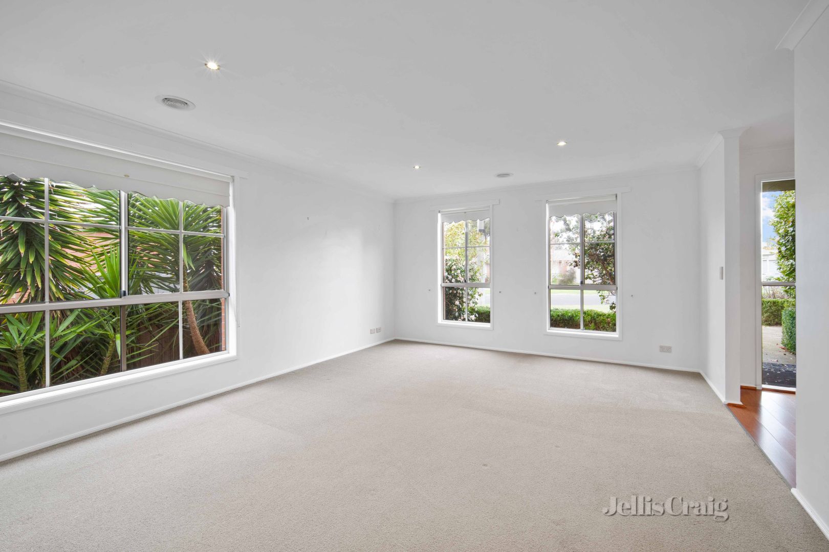 4 Cartledge Avenue, Mount Clear VIC 3350, Image 1