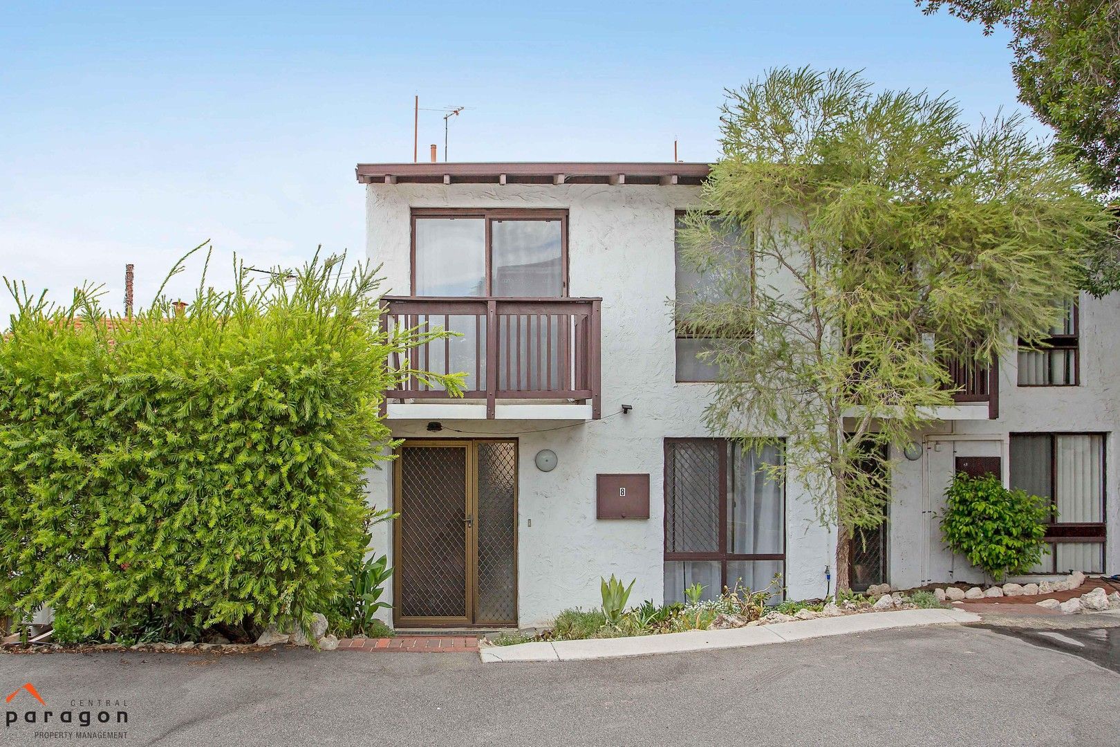 2 bedrooms Townhouse in 8/10 Golfview Street YOKINE WA, 6060