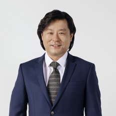 Jesse Young Joo Park, Sales representative
