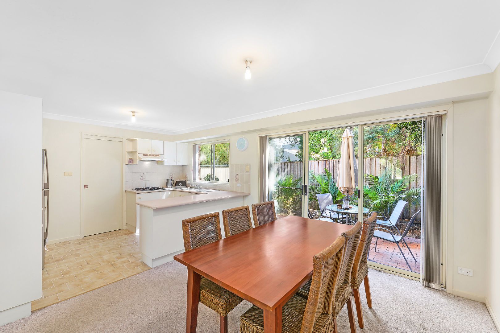 3/28 Railway Parade, Thirroul NSW 2515, Image 2