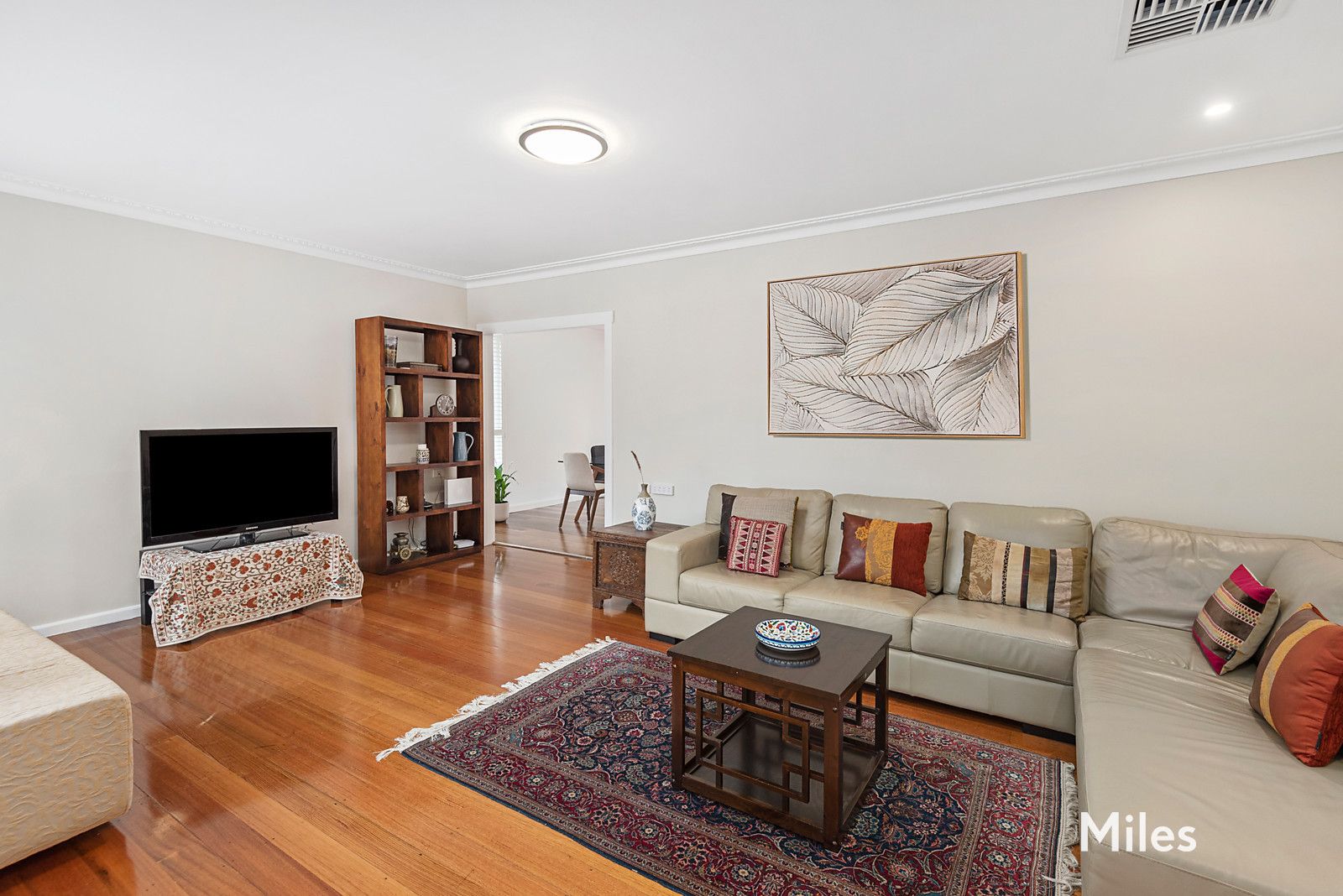 22 Lyon Road, Viewbank VIC 3084, Image 2