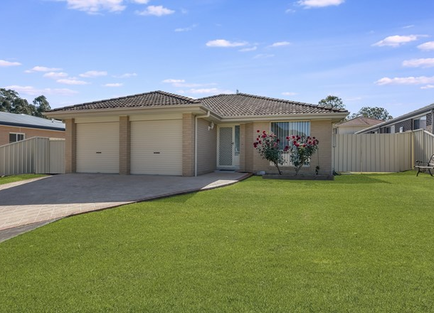 9 Conder Crescent, Metford NSW 2323