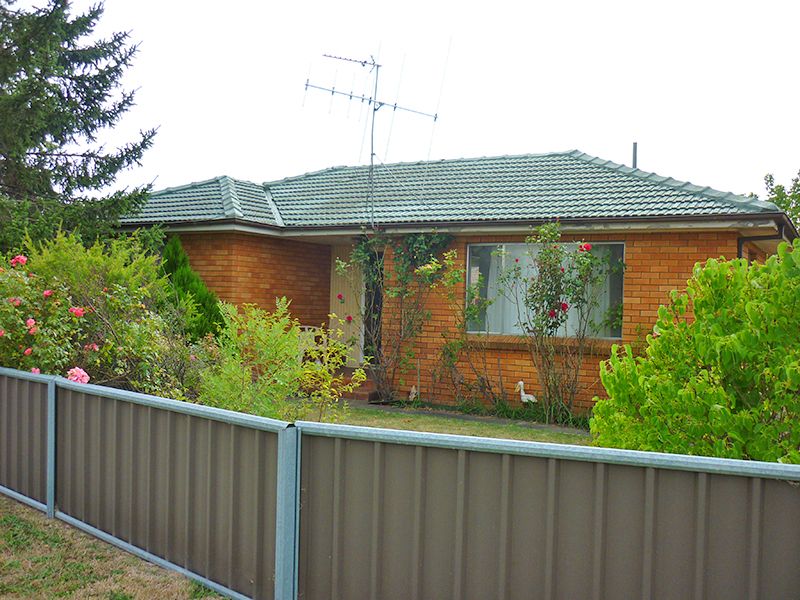 37 Orange Road, Blayney NSW 2799