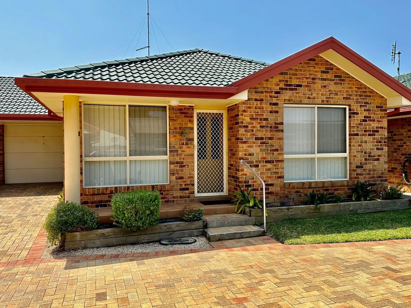 UNIT 3/41 TUDOR STREET, Belmont NSW 2280, Image 1