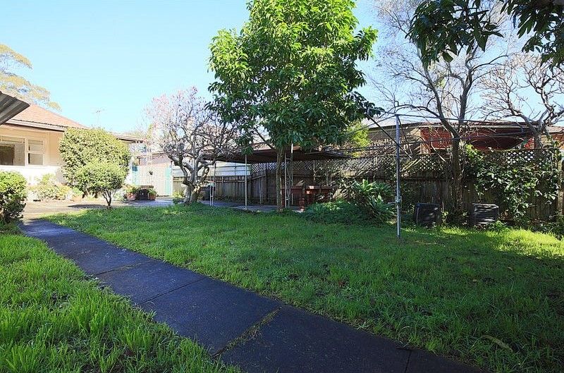 3 bedrooms House in 114 Constitution Road DULWICH HILL NSW, 2203