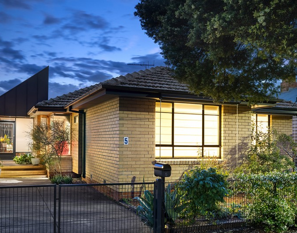 5 Bryant Street, Brunswick VIC 3056