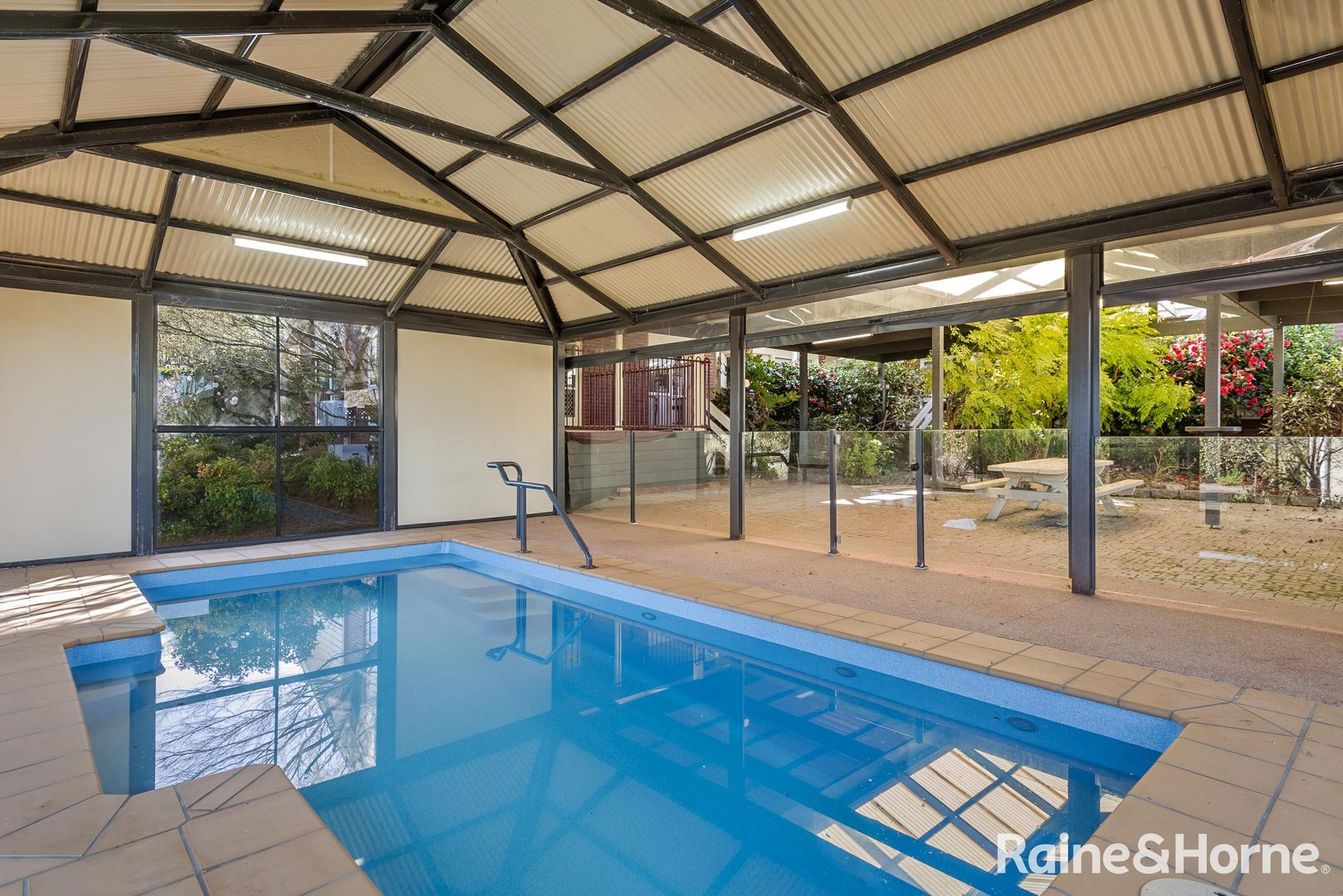 7 Skyline Drive, Gisborne VIC 3437, Image 2