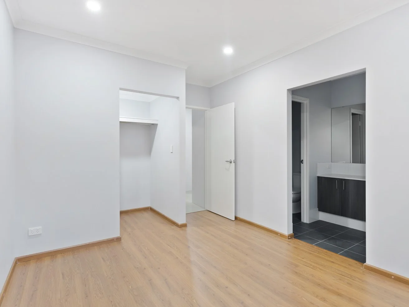 Additional image 14 of 4 Bittern Court, Stirling WA 6021