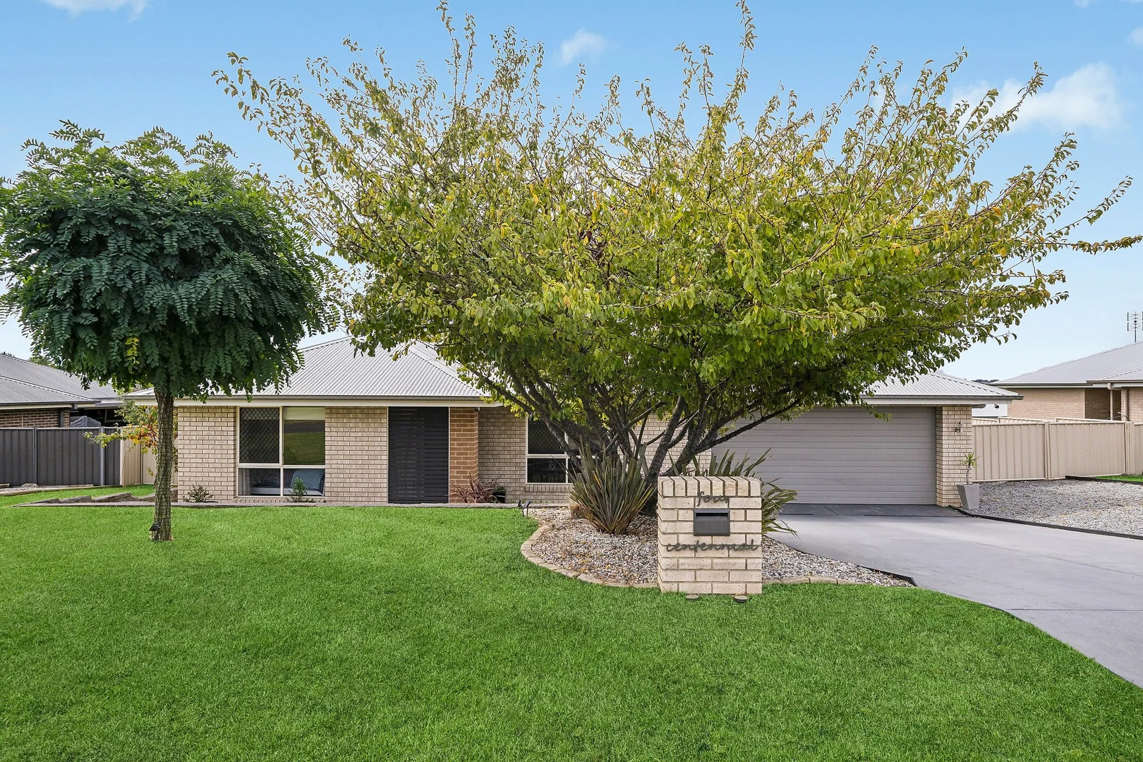 Primary image of 4 Centennial Crescent, Orange NSW 2800