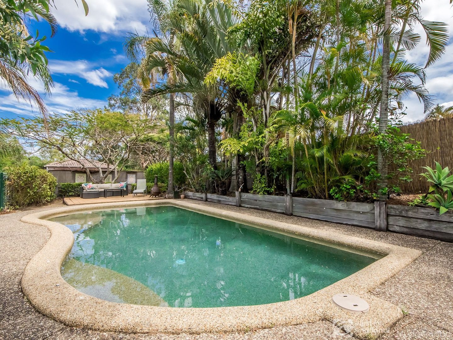 6 Morven Court Mudgeeraba Qld 4213 Domain