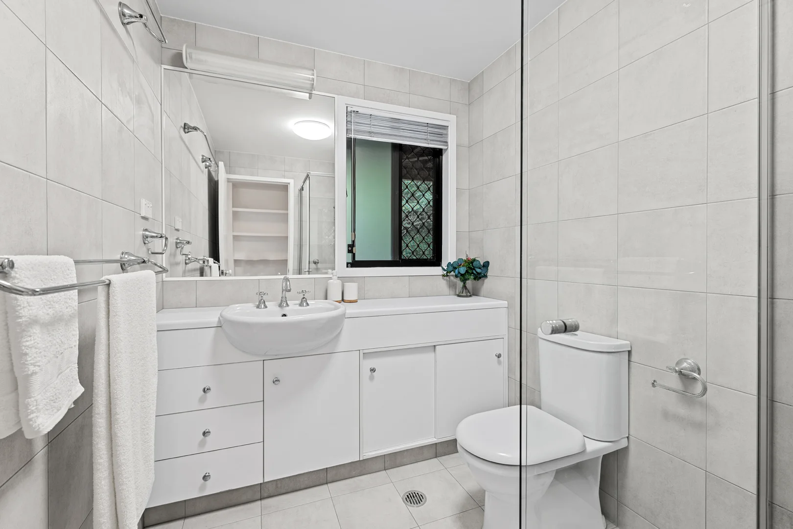 Additional image 11 of 30 Dauphin Terrace, Highgate Hill QLD 4101