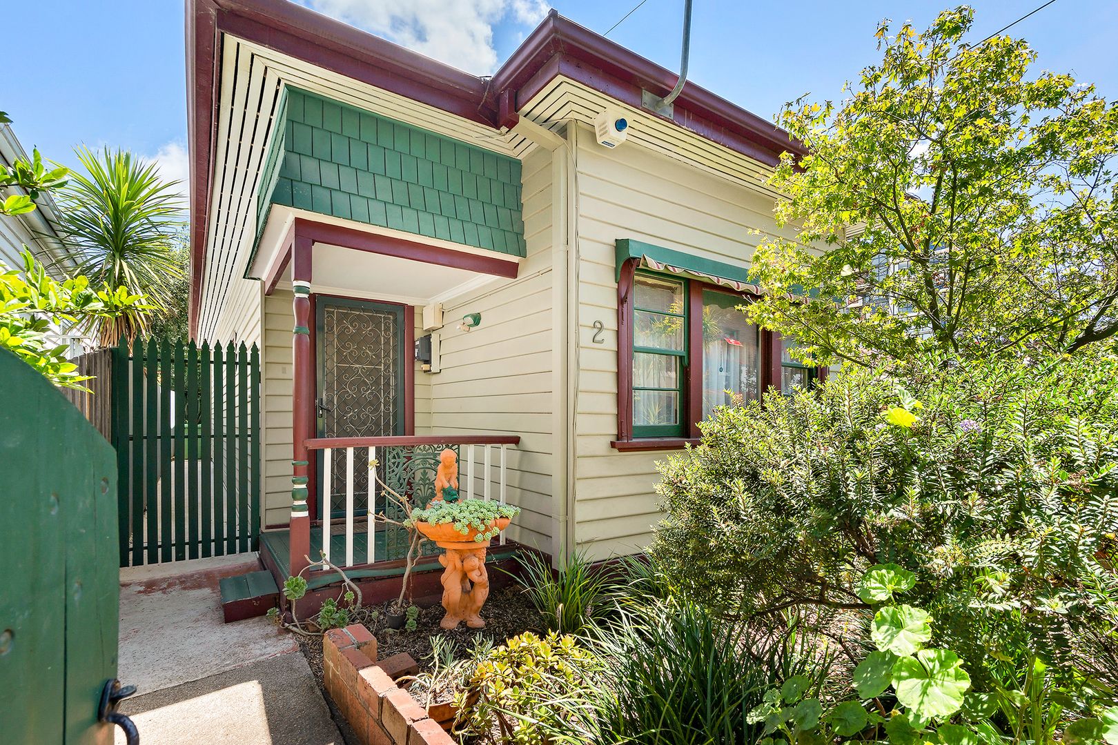 2 Leslie Street, Richmond VIC 3121, Image 1