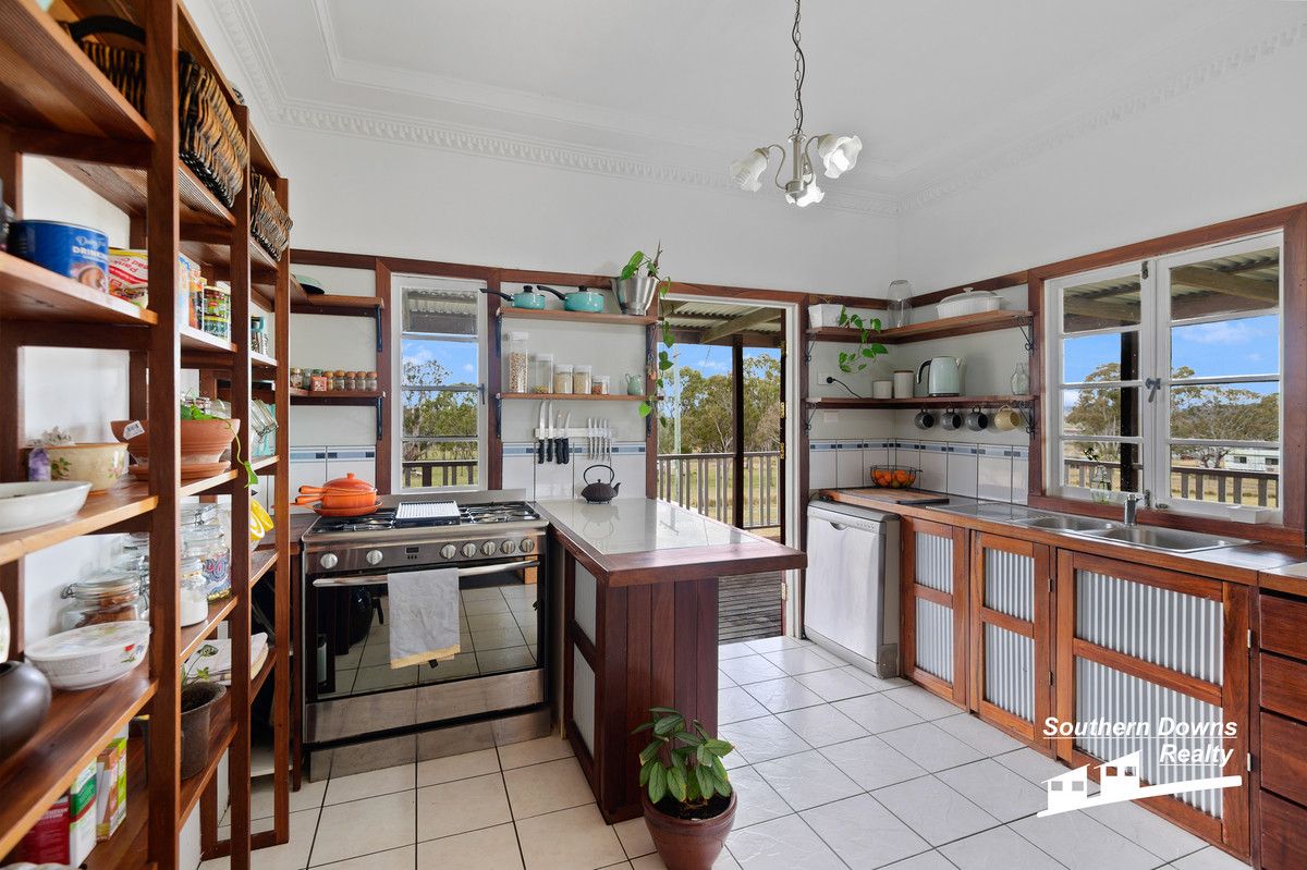 215 Kirklands Road, Deuchar QLD 4362, Image 1