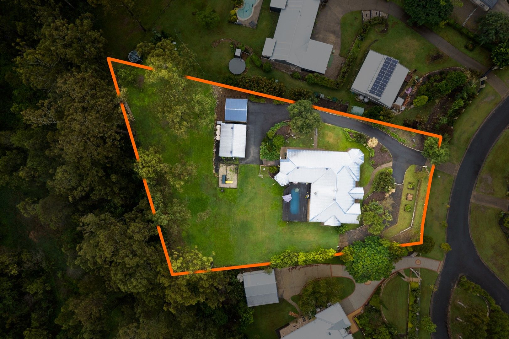 5 bedrooms House in 23 Bluebird Close GREENBANK QLD, 4124