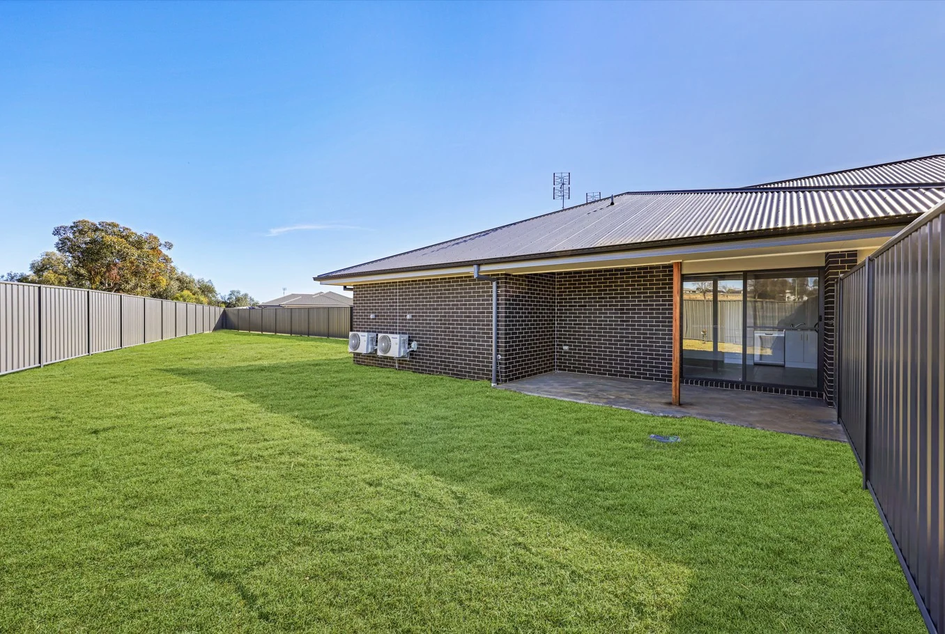 Additional image 6 of 2/15 Jersey Close, Tamworth NSW 2340
