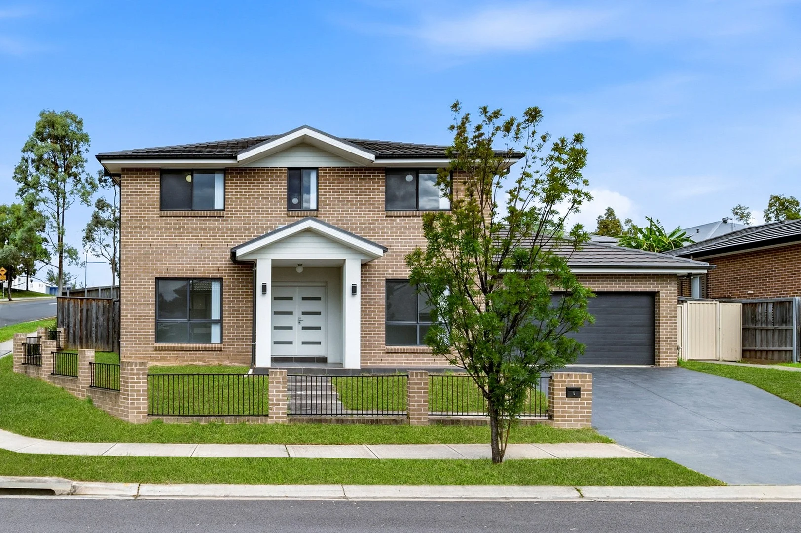 Primary image of 1 & 1A Eddington Road, Campbelltown NSW 2560