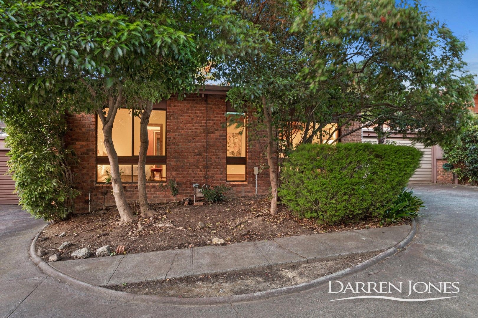 2/10 Natimuk Street, Greensborough VIC 3088, Image 0