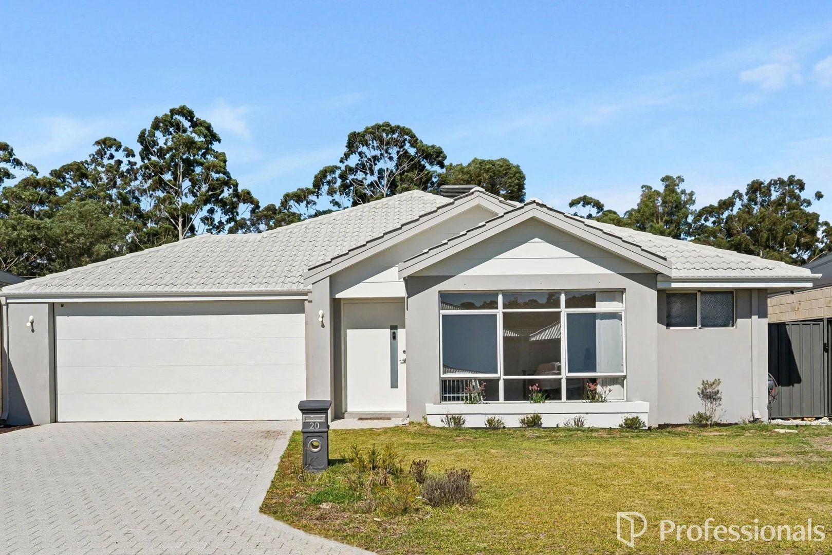 20 Monolith Way, Wellard WA 6170