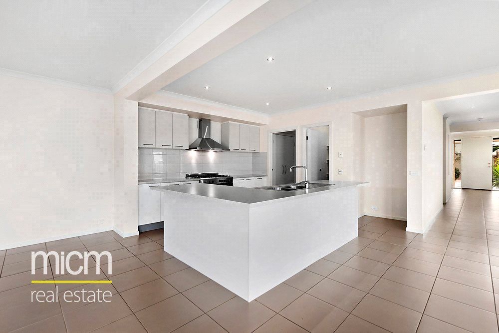 23 Seafarer Way, Point Cook VIC 3030, Image 1