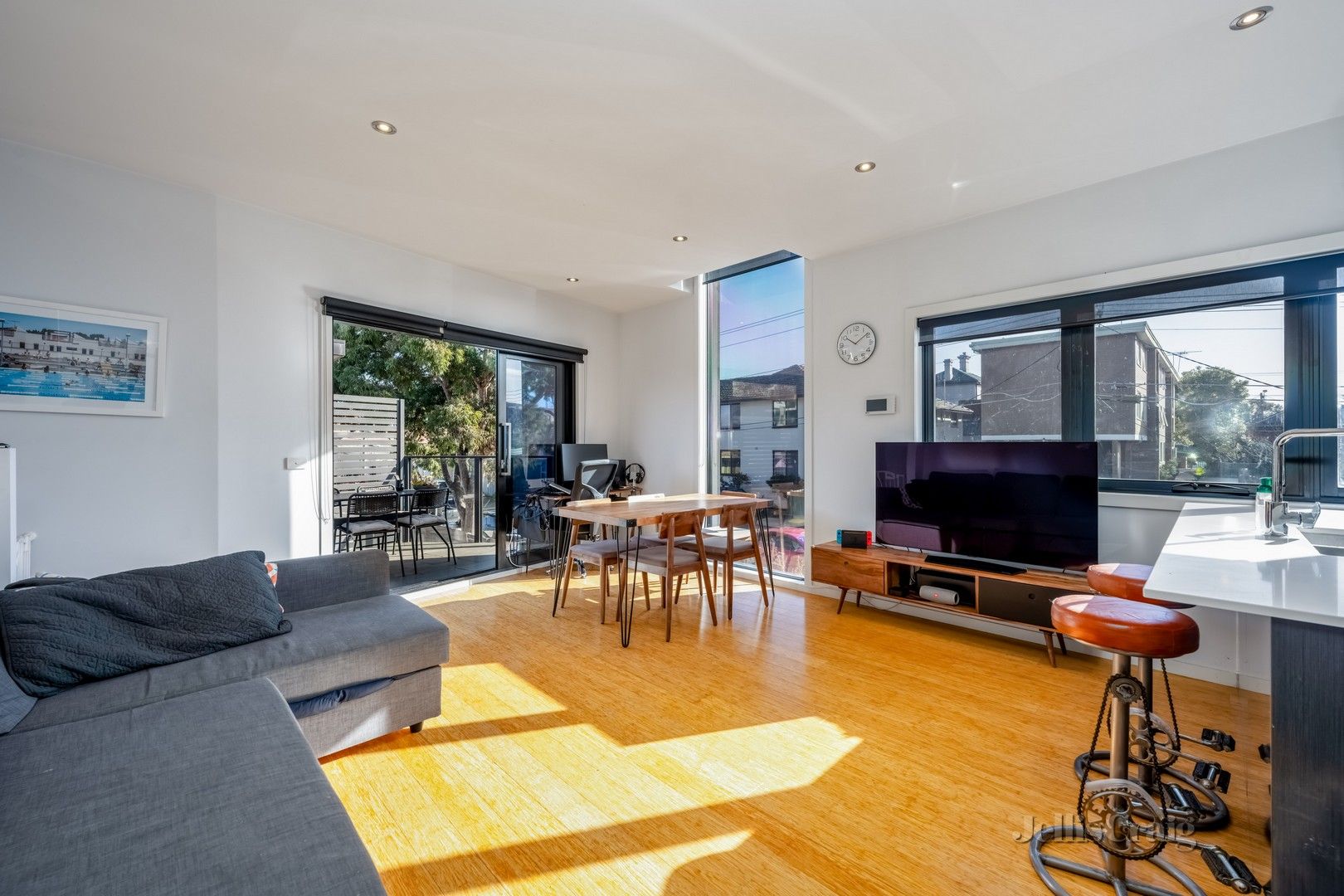 2 bedrooms Townhouse in 1/11 Barningham Street BRUNSWICK VIC, 3056