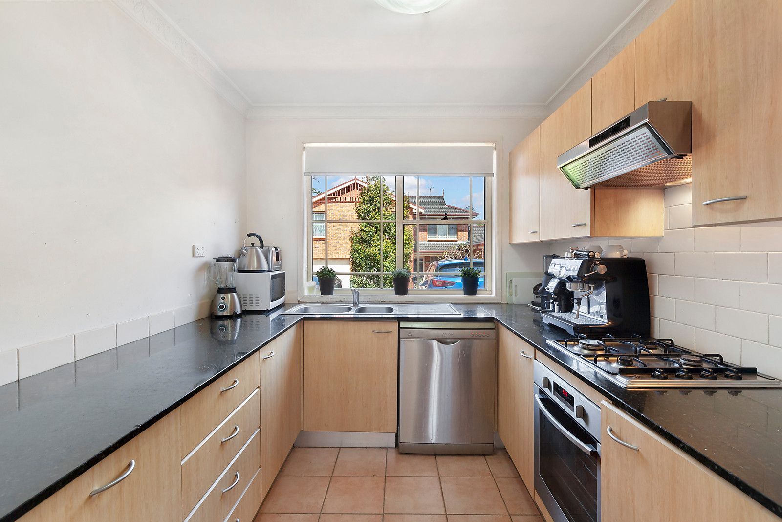 2/25-29 Loftus Avenue, Loftus NSW 2232, Image 1