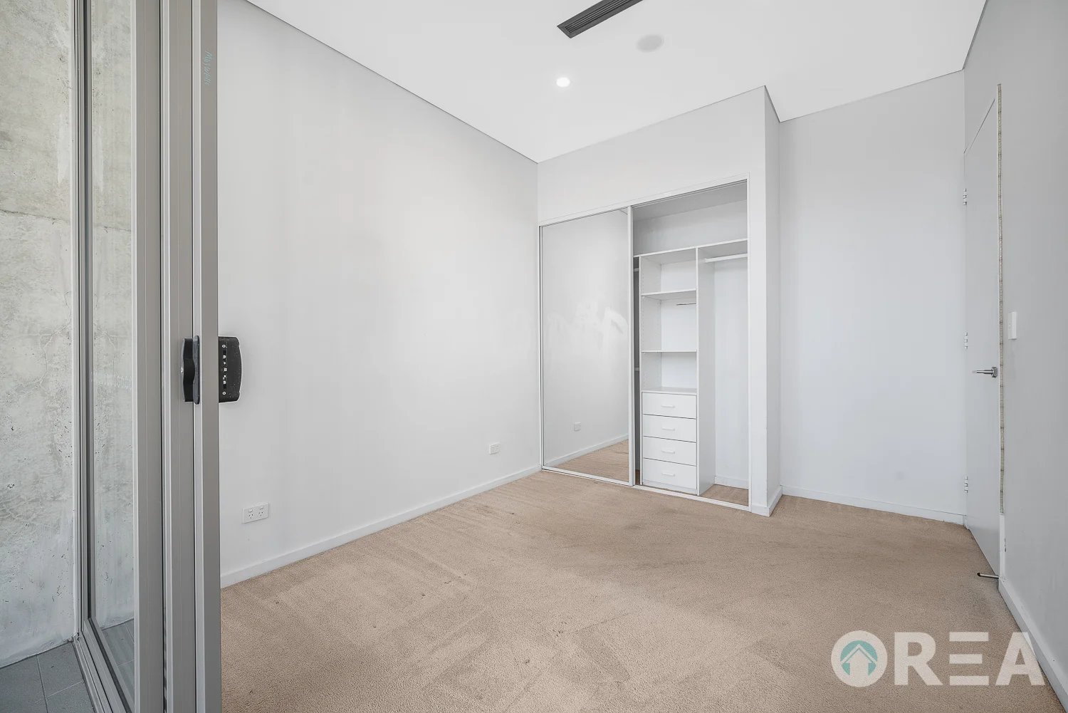 Additional image 15 of 1103/2-4 Mentmore Avenue, Rosebery NSW 2018