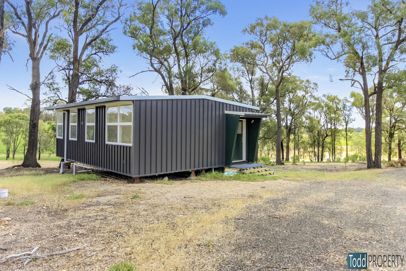 1 bedrooms Rural in 2 Tunnecliff Lane HEATHCOTE VIC, 3523
