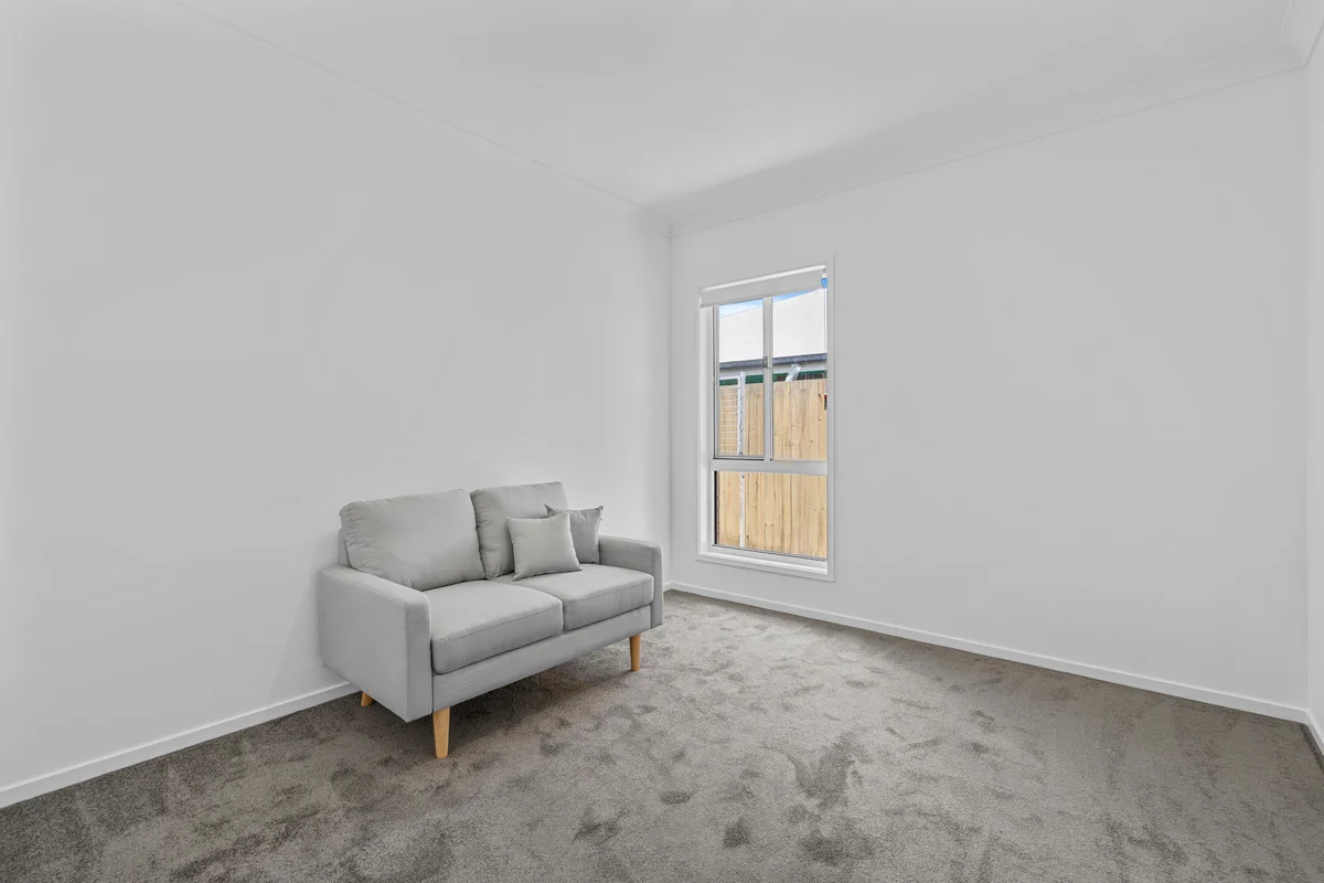 Additional image 3 of 1/15 Kakadu St, Redland Bay QLD 4165