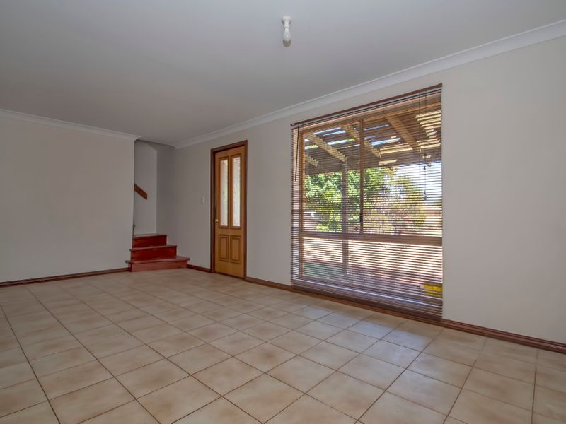 1/10 Montgomery Lane, Hannans WA 6430, Image 1