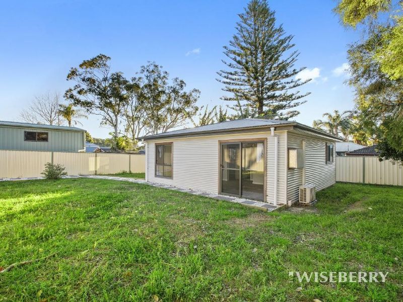 34a Campbell Parade, Mannering Park NSW 2259, Image 0