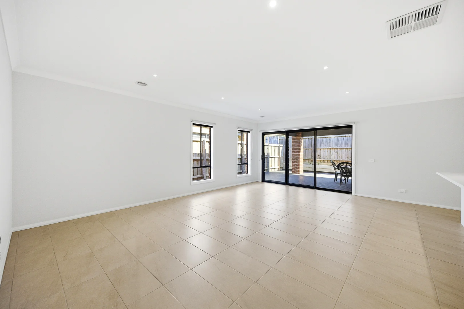 Additional image 12 of 26 Lancelot Avenue, Clyde VIC 3978