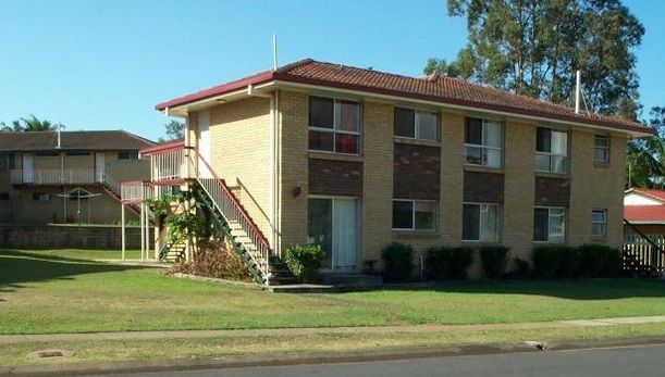 2 bedrooms Apartment / Unit / Flat in 3/10 Greenmeadow Road MANSFIELD QLD, 4122