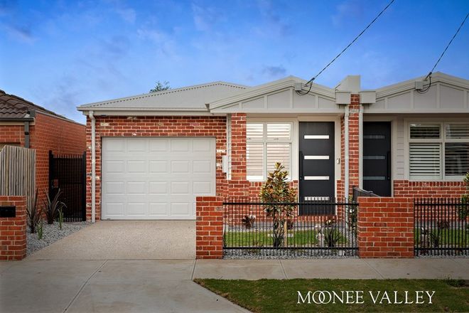 Picture of 1B Rogerson Street, AVONDALE HEIGHTS VIC 3034