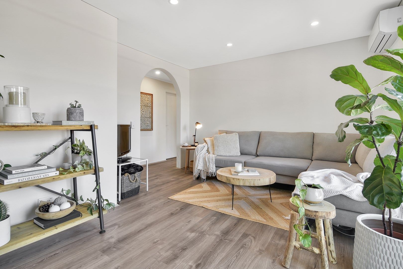 9/2 Carlton Street, Freshwater NSW 2096 Apartment For Rent Domain