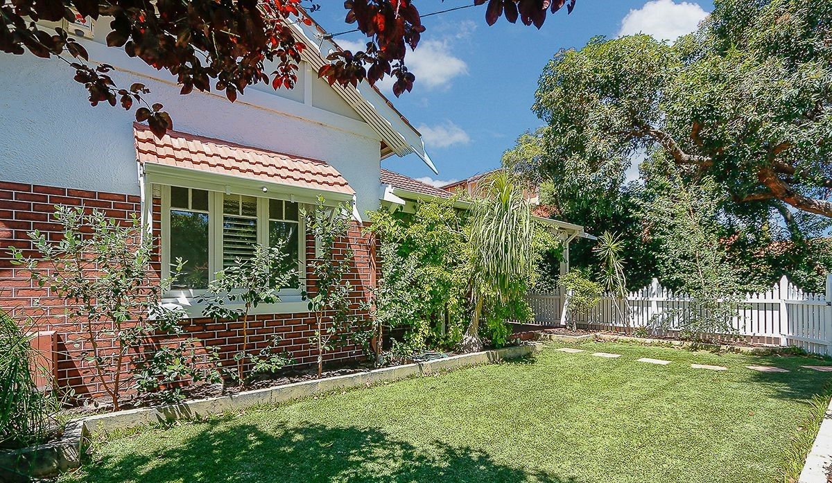 3 bedrooms House in 200A Ninth Avenue INGLEWOOD WA, 6052