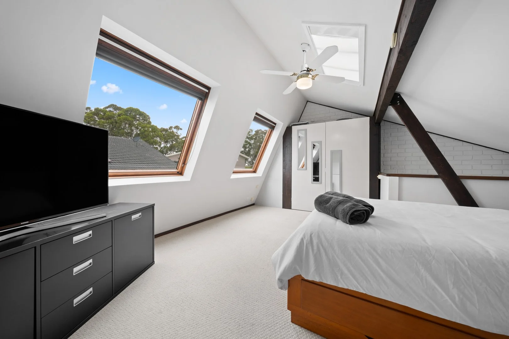 2 Buttaba Road, Brightwaters NSW 2264