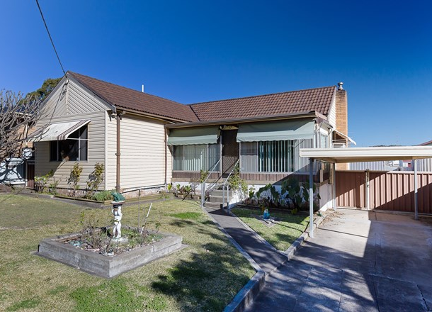 17 Wellings Street, Warners Bay NSW 2282