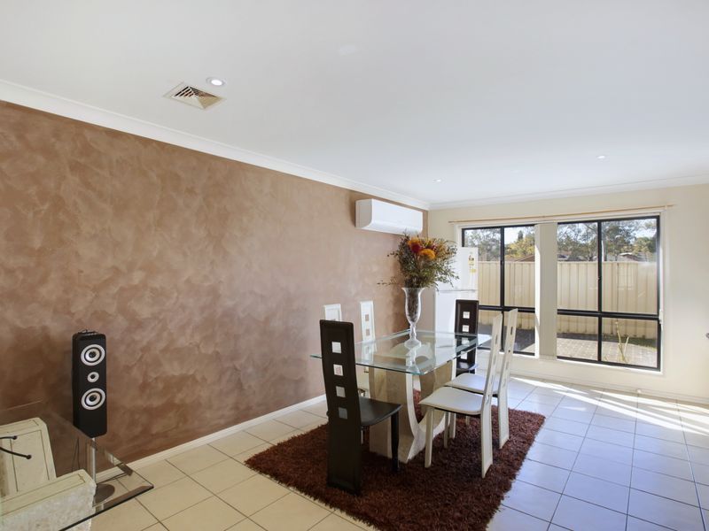 3/227 Gould Rd, EAGLE VALE NSW 2558, Image 2