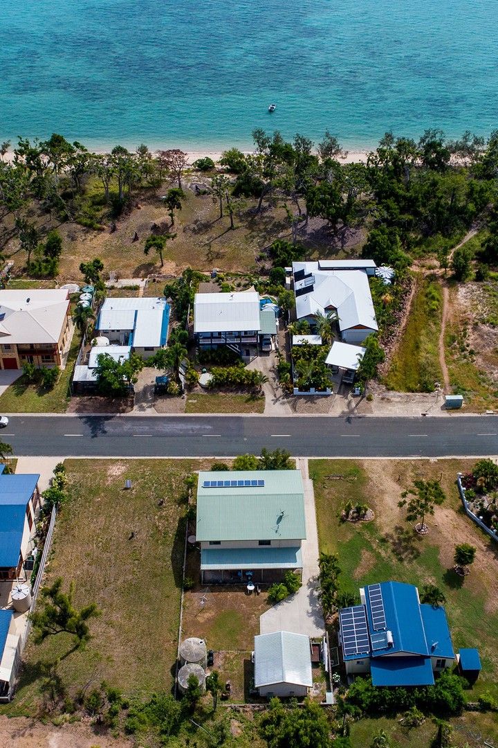 105 Gloucester Avenue, Hideaway Bay QLD 4800, Image 0