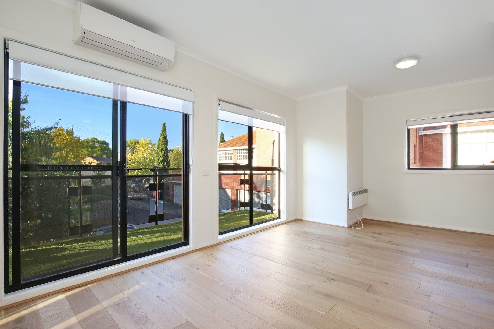 1 bedrooms Apartment / Unit / Flat in 30/337 Station Street THORNBURY VIC, 3071