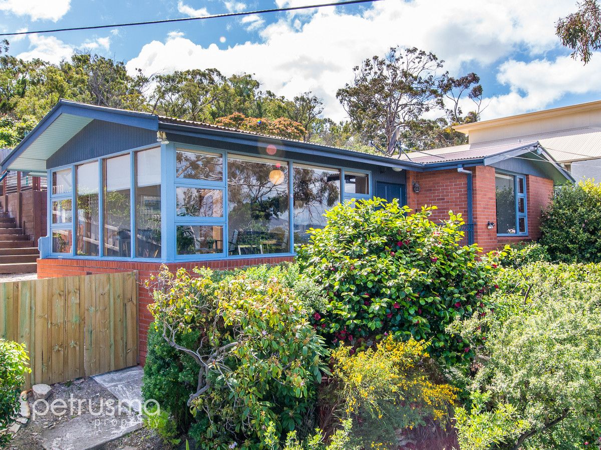 130 Derwent Avenue, Lindisfarne TAS 7015, Image 0