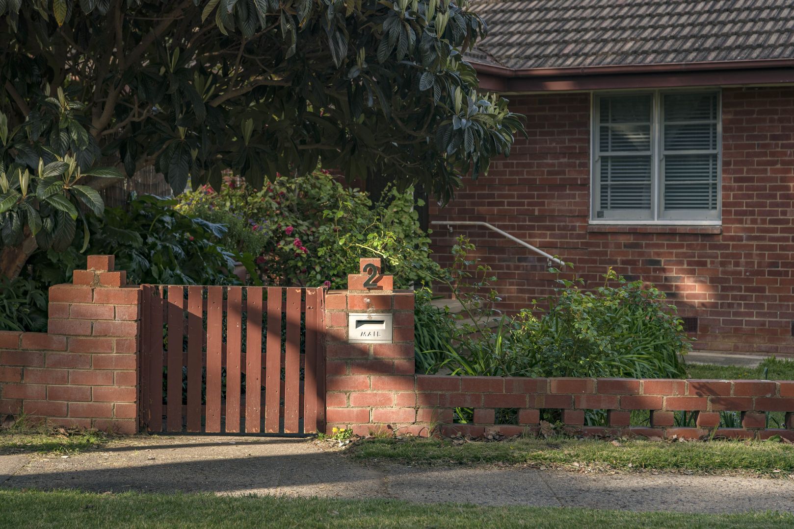 2 Schomburgk Street, Yarralumla ACT 2600, Image 2